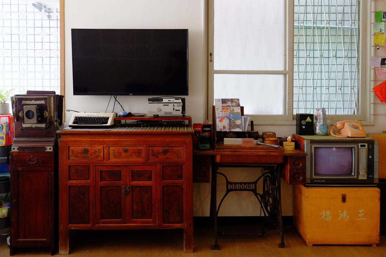 Lento Hostel Tainan Bagian luar foto