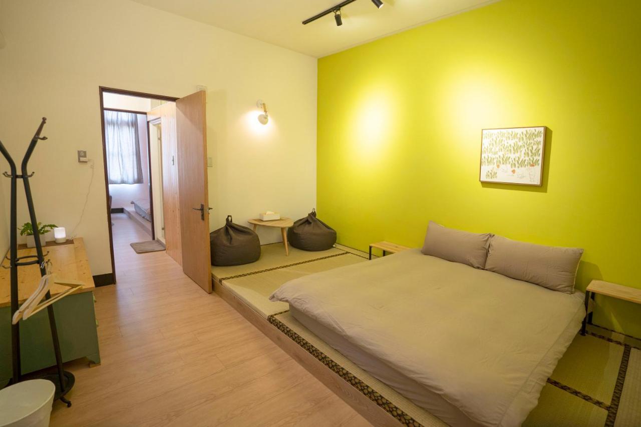Lento Hostel Tainan Bagian luar foto