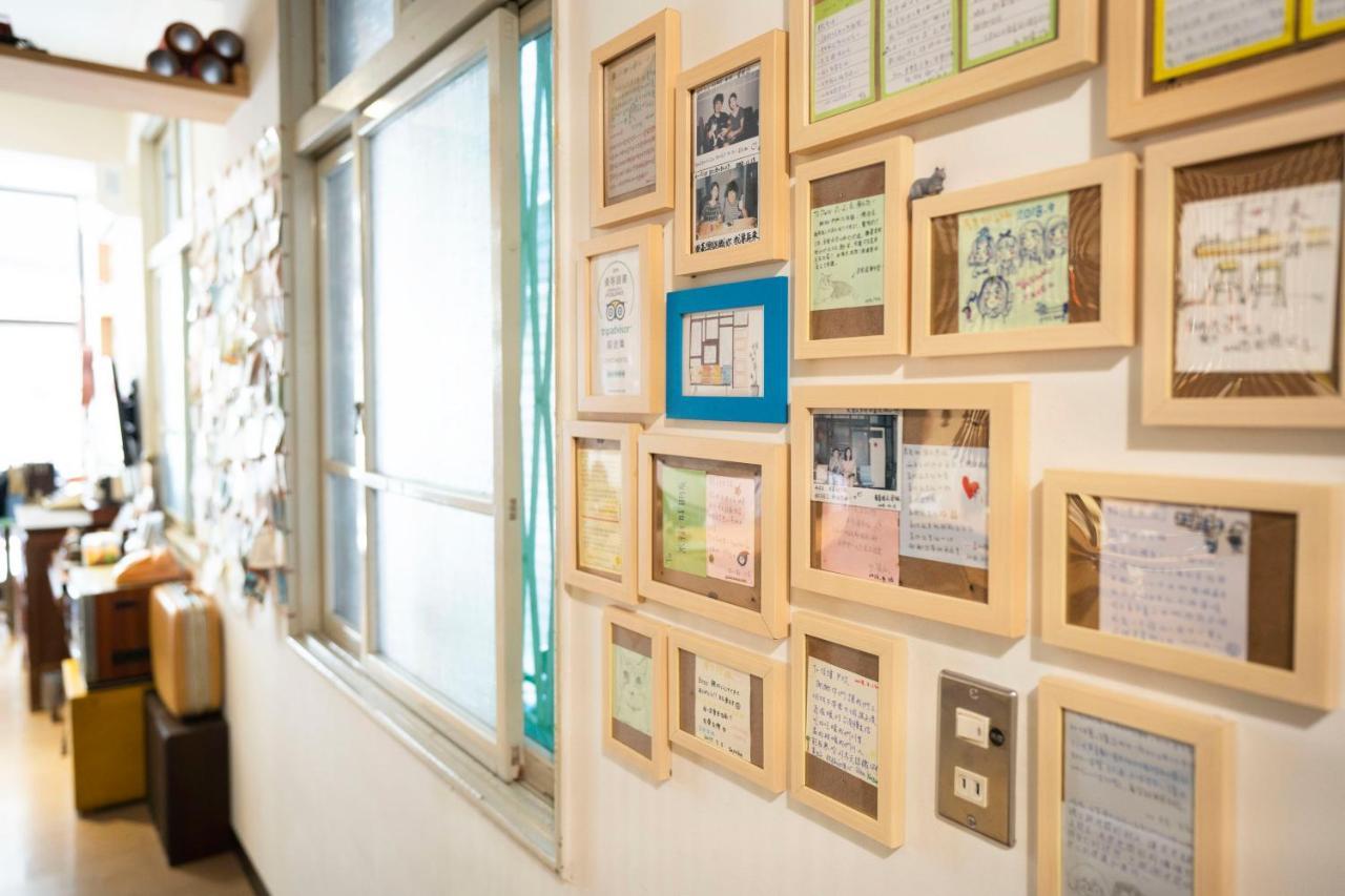 Lento Hostel Tainan Bagian luar foto