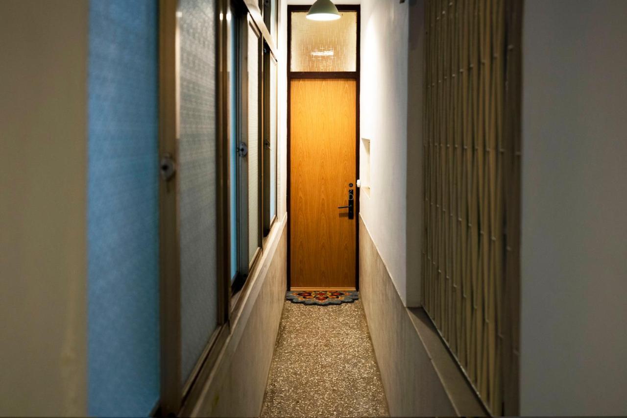Lento Hostel Tainan Bagian luar foto
